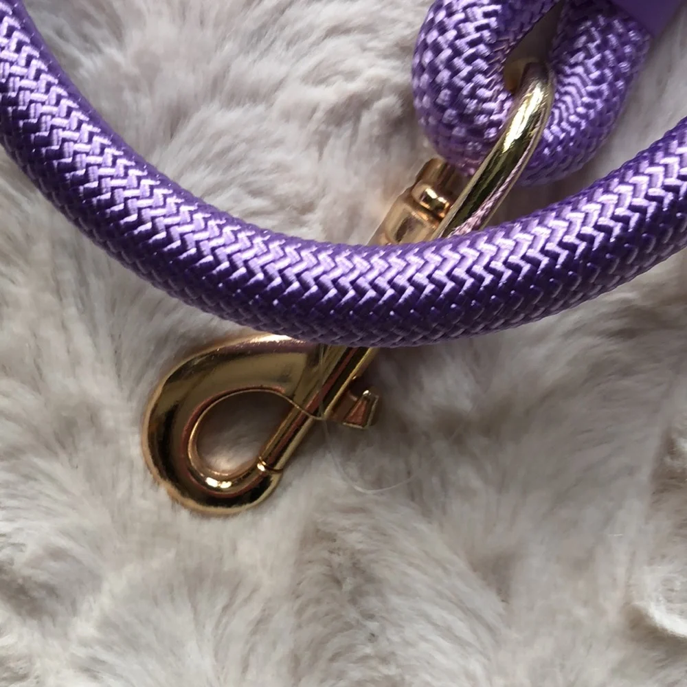 Paris Hilton Purple Rope Leash & Dispenser